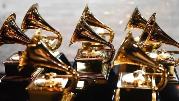Bad Bunny, Ca7riel & Paco Amoroso encabezan las nominaciones a los Latin Grammy 2025 imagen destacada